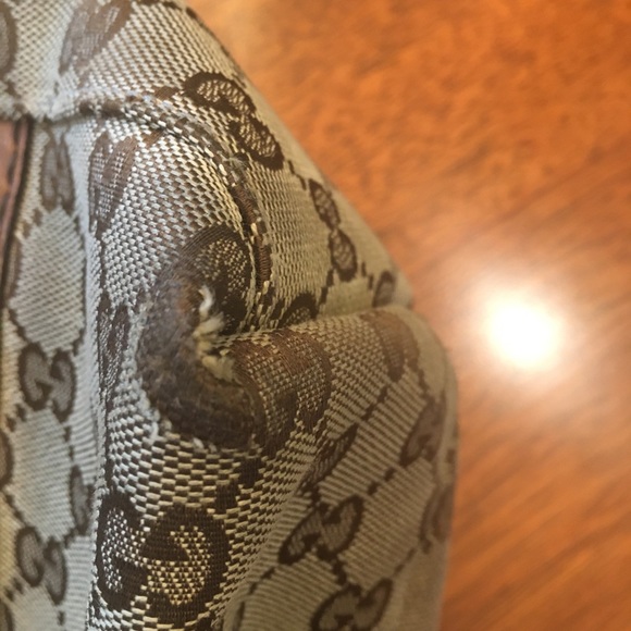 Gucci Brown GG Canvas and Leather Tote. Great Bag! - Picture 8 of 16